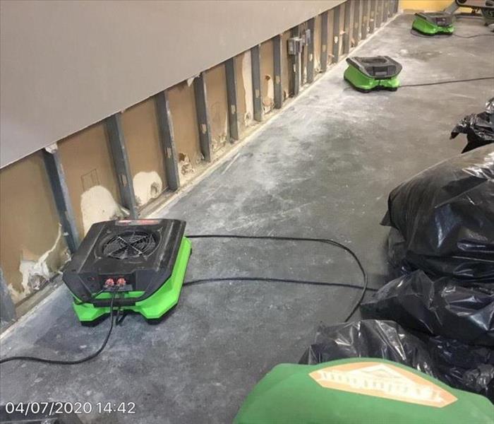 Flood cuts in building with air movers